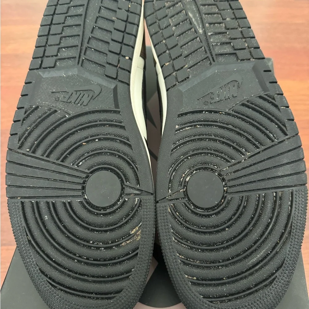 Sold - Picture 6 of 8